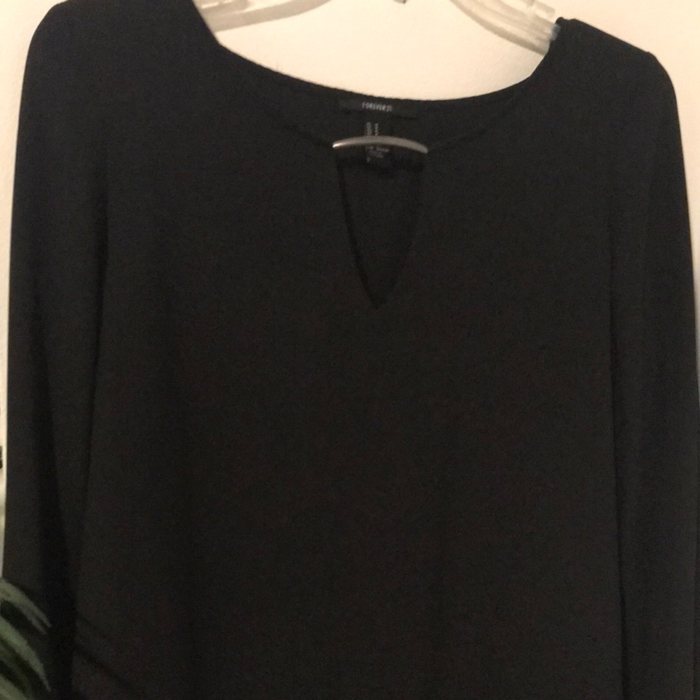 NWOT-Long sleeve blouse